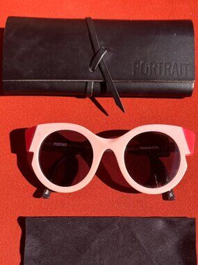PORTRAIT Eyewear "Das Model" Sunglasses Pink Red Made in Italy Geometric Womens